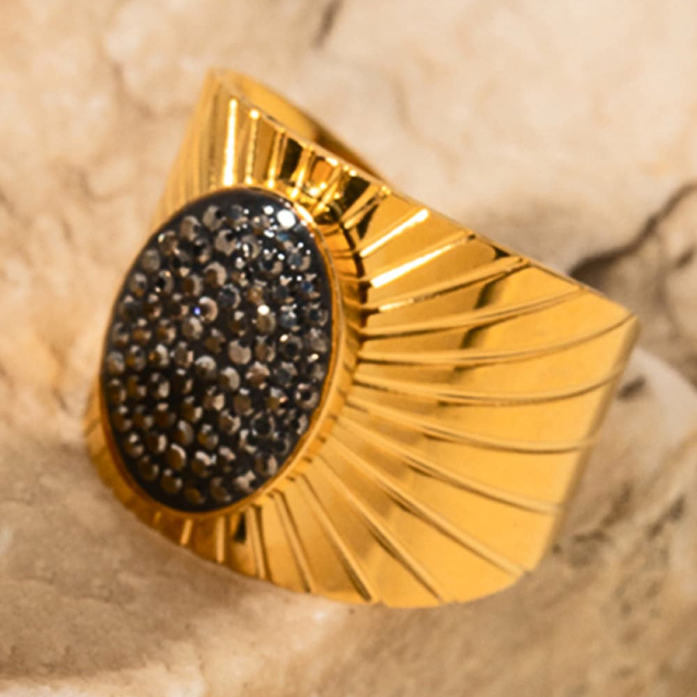 b641420242144da5ba2b6eb01e2c6009-Max